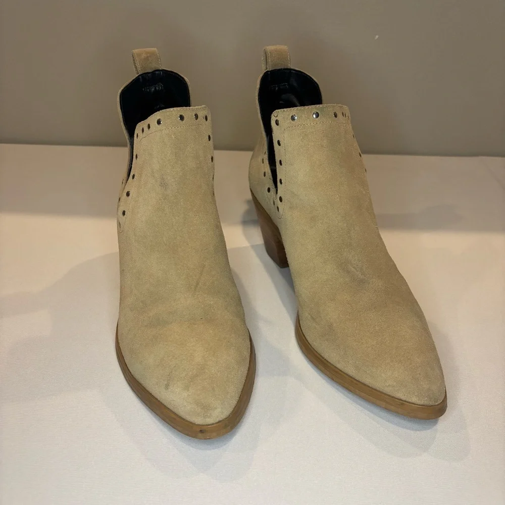REBECCA MINKOFF Suede‎ Tan Booties with Small Heel and Stud Accent Size 10
